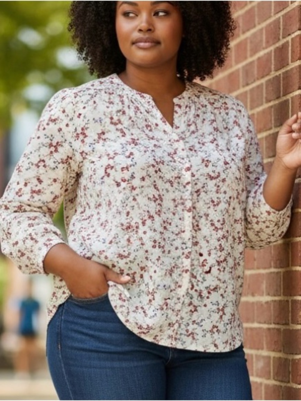 Old Navy Women's size Large Cream Blouse Floral Print Peasant, Boho,